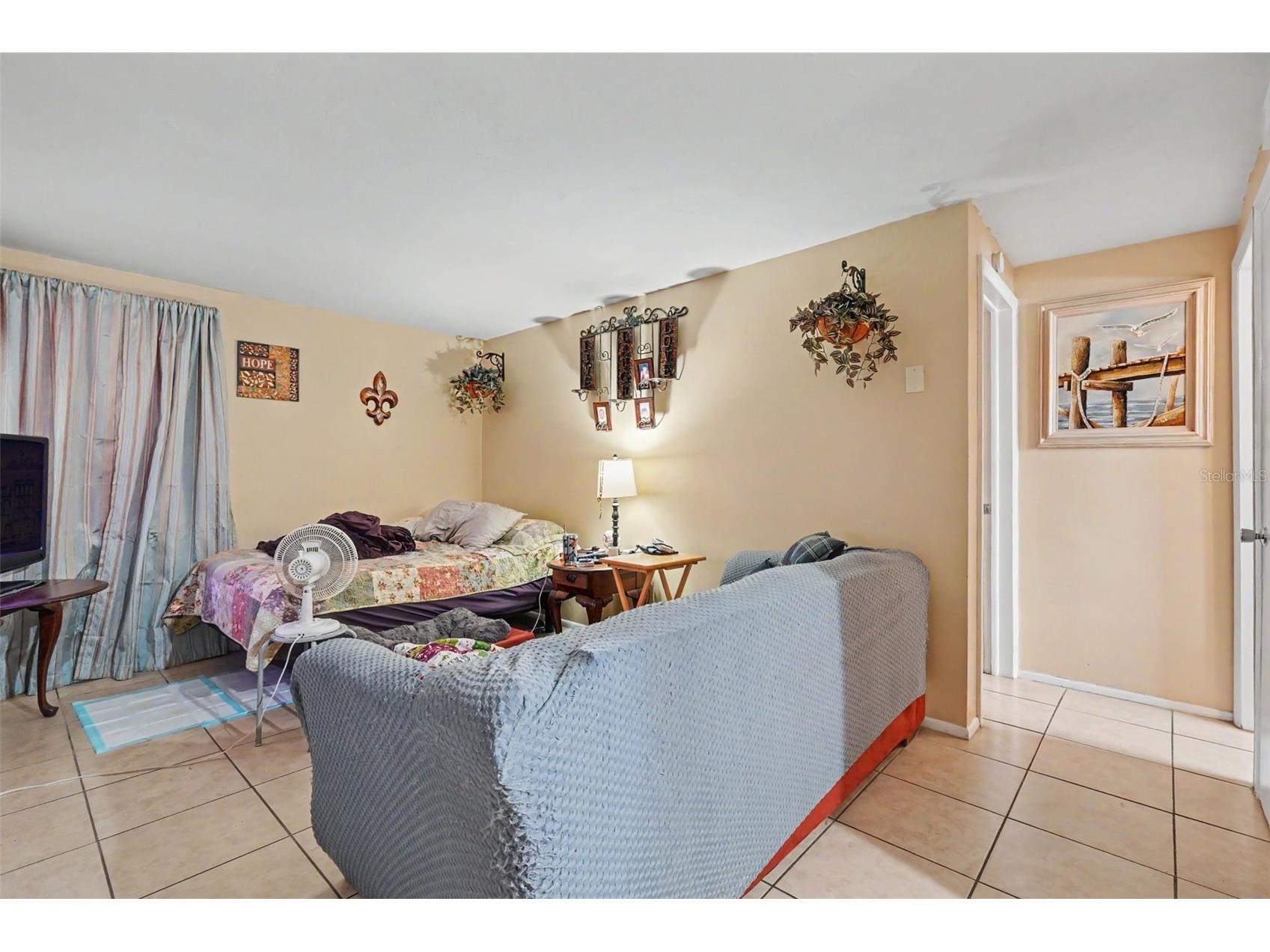 5513 Oceanic Road Holiday FL 34690 TB8526836 image3