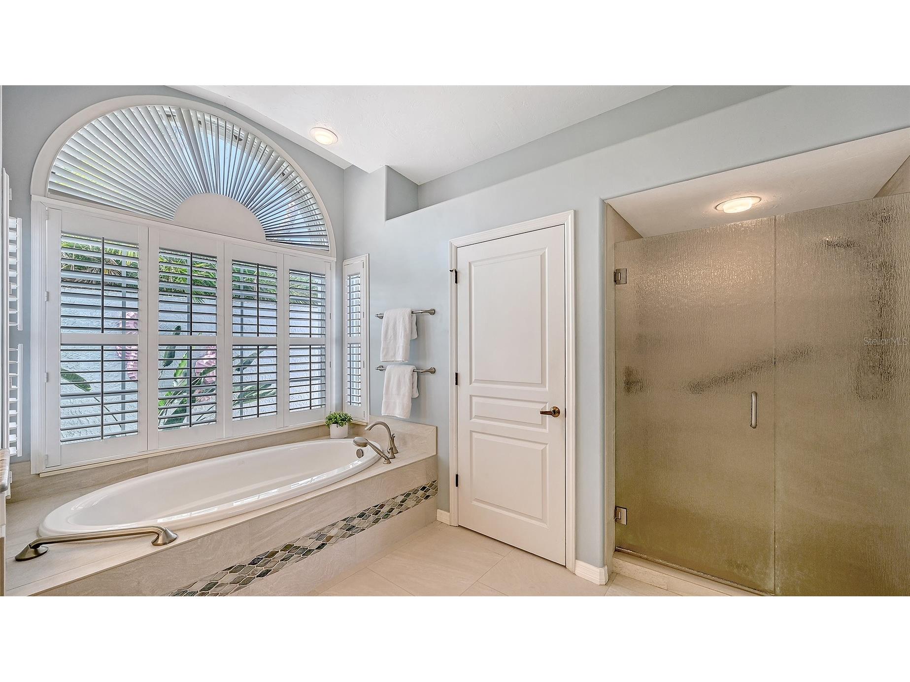 5515 Downham Meadows Sarasota FL 34235 A4681324 image36