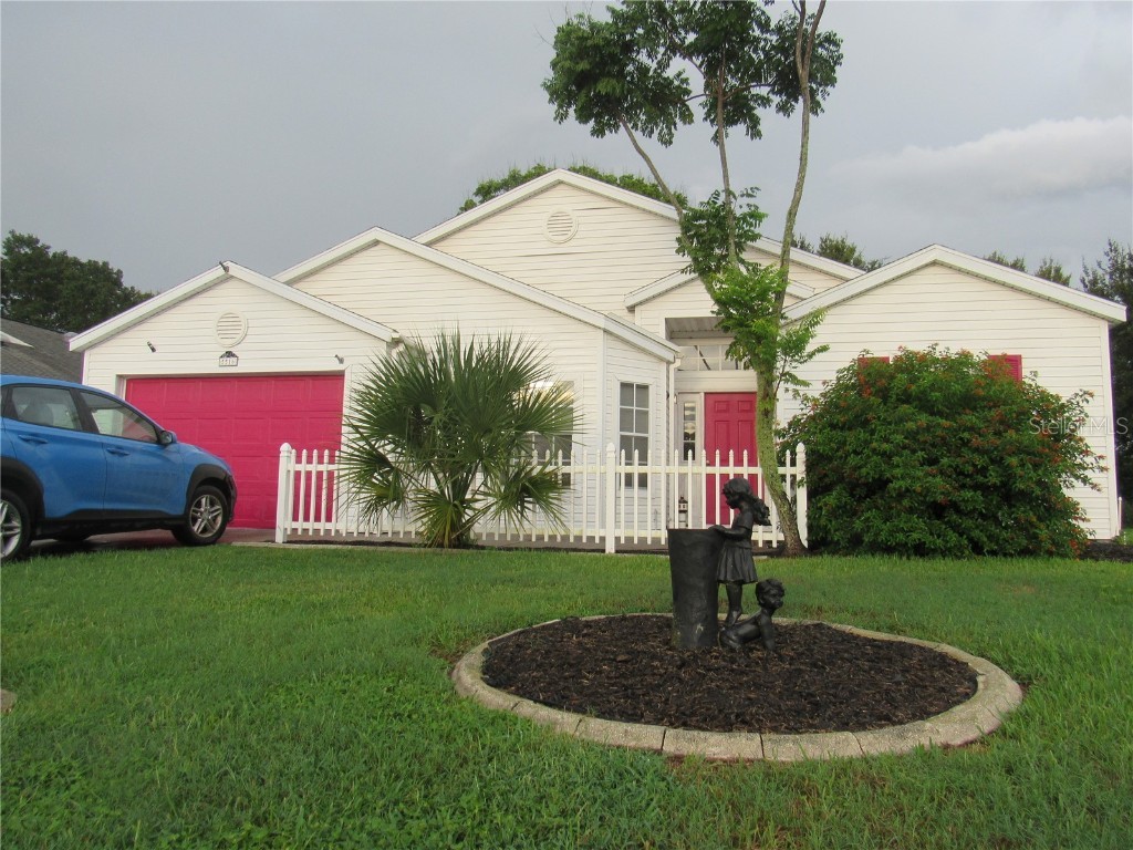 5516 Astor Street Leesburg FL 34748 OM663778 image1