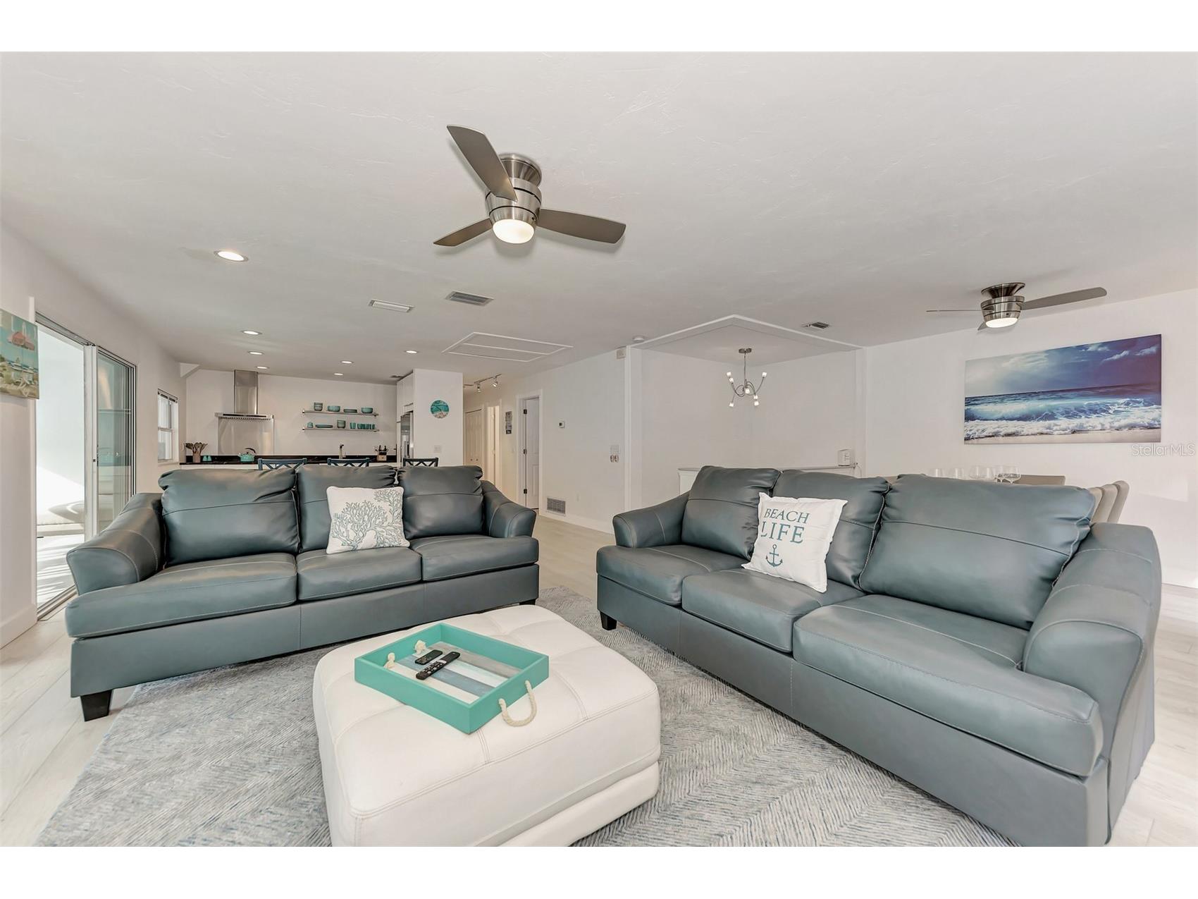 5516 Avenida Del Mare Sarasota FL 34242 A4587247 image11