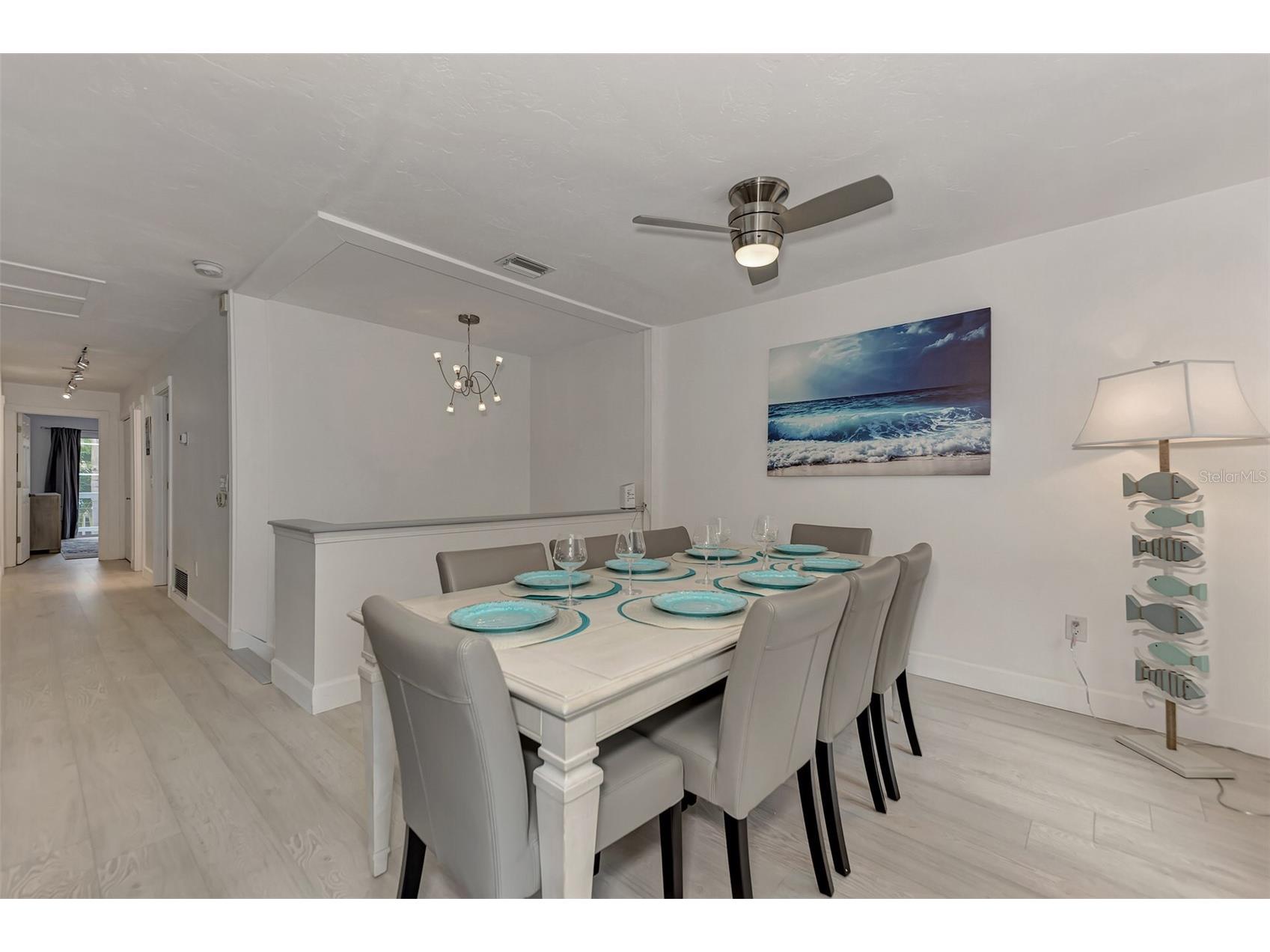 5516 Avenida Del Mare Sarasota FL 34242 A4587247 image13