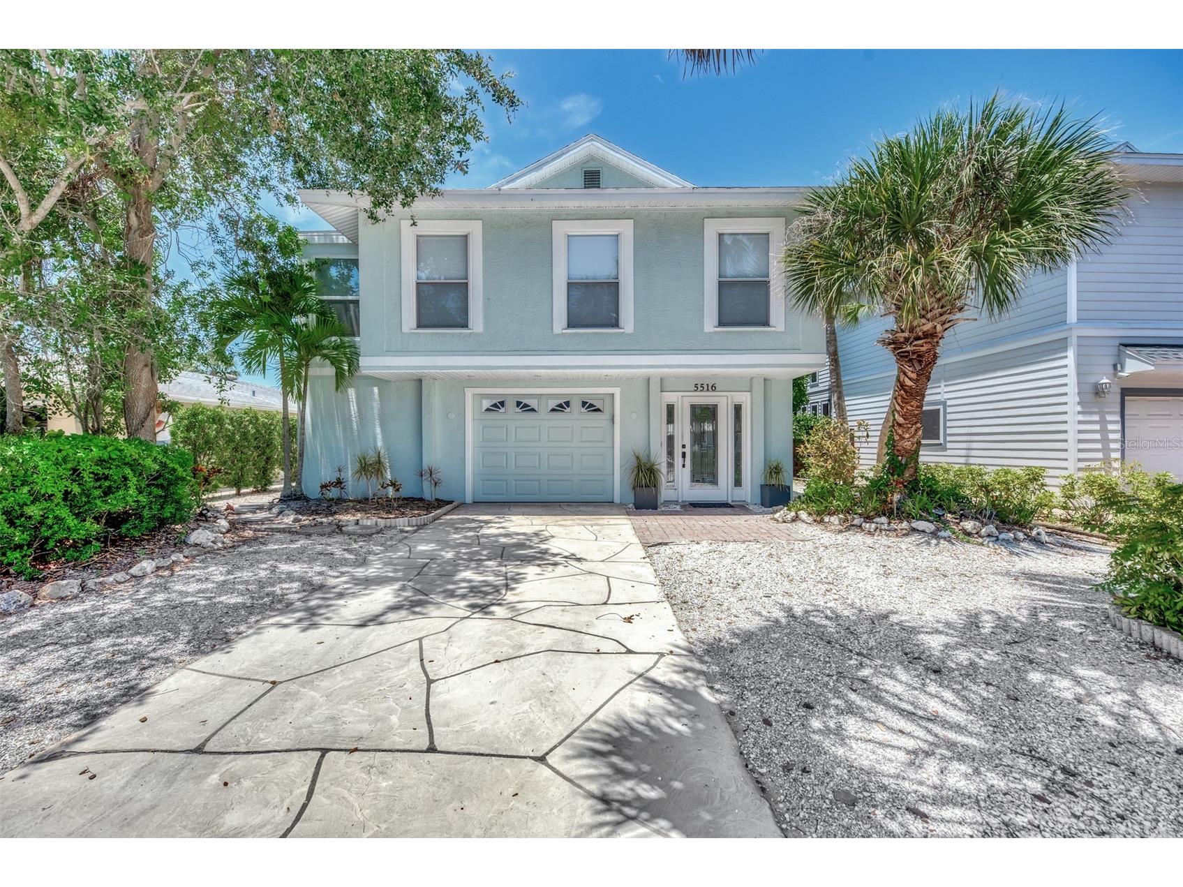 5516 Avenida Del Mare Sarasota FL 34242 A4587247 image2