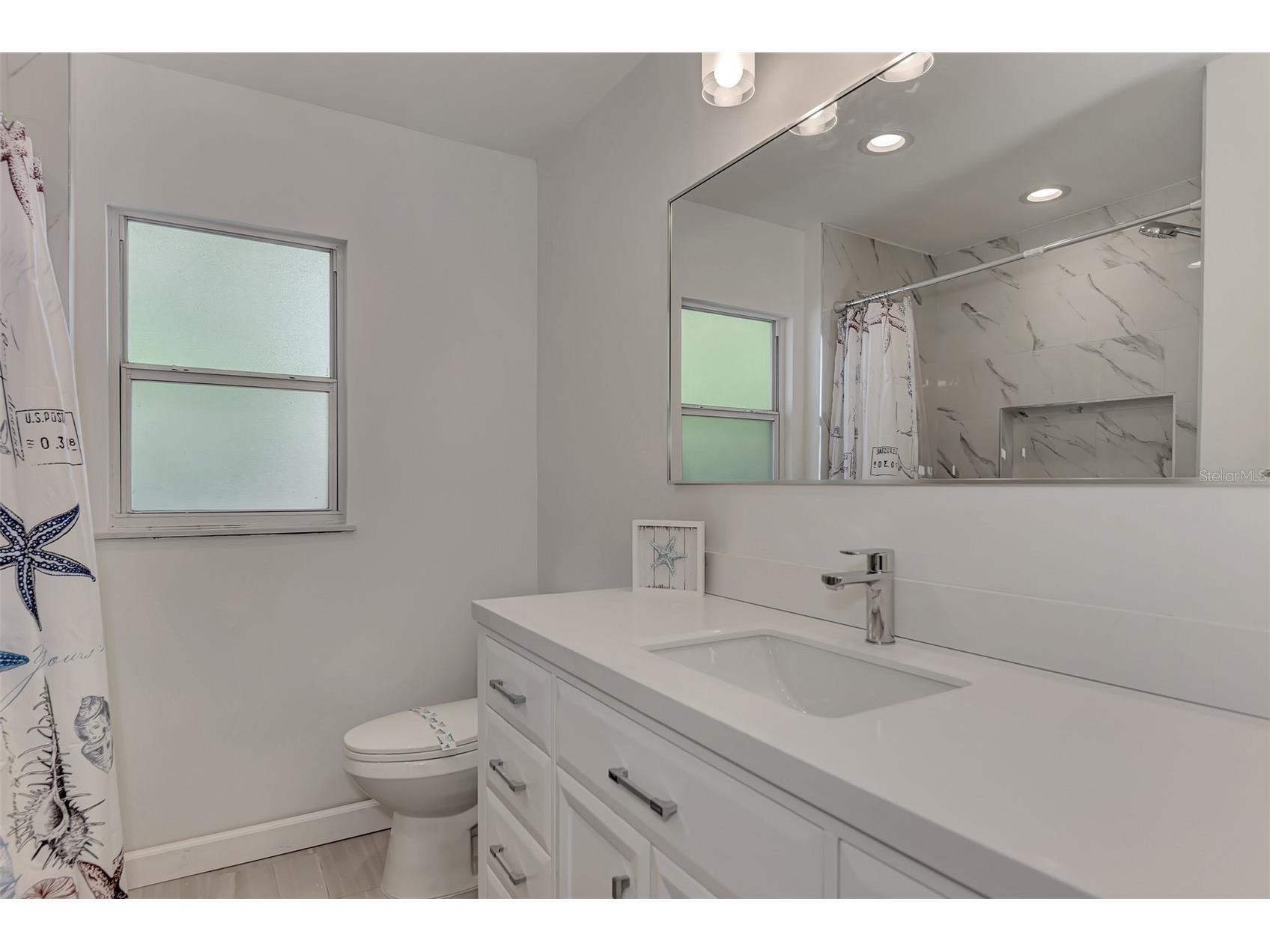 5516 Avenida Del Mare Sarasota FL 34242 A4587247 image34