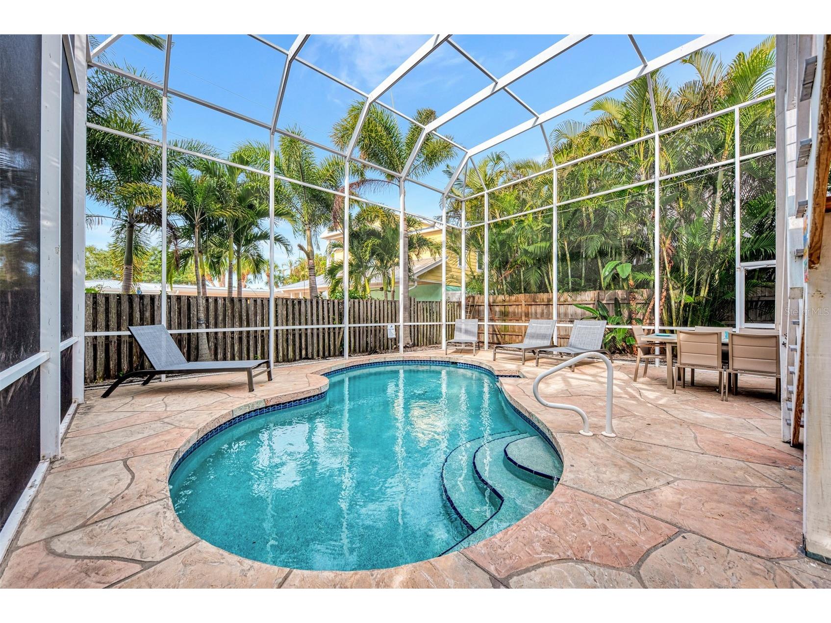 5516 Avenida Del Mare Sarasota FL 34242 A4587247 image44