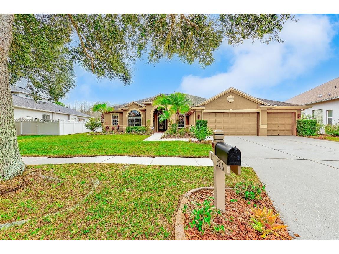 5516 Garden Arbor Drive Lutz FL 33558 TB8461544 image1