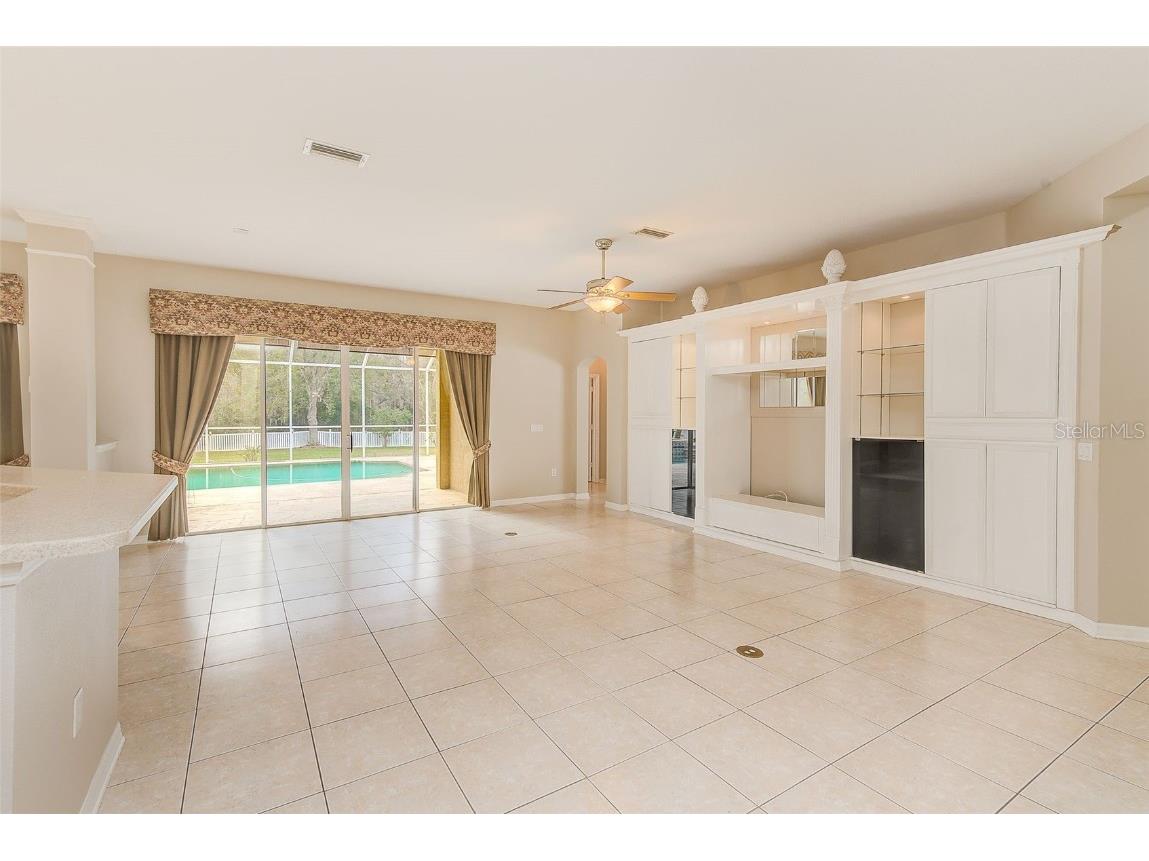 5516 Garden Arbor Drive Lutz FL 33558 TB8461544 image11