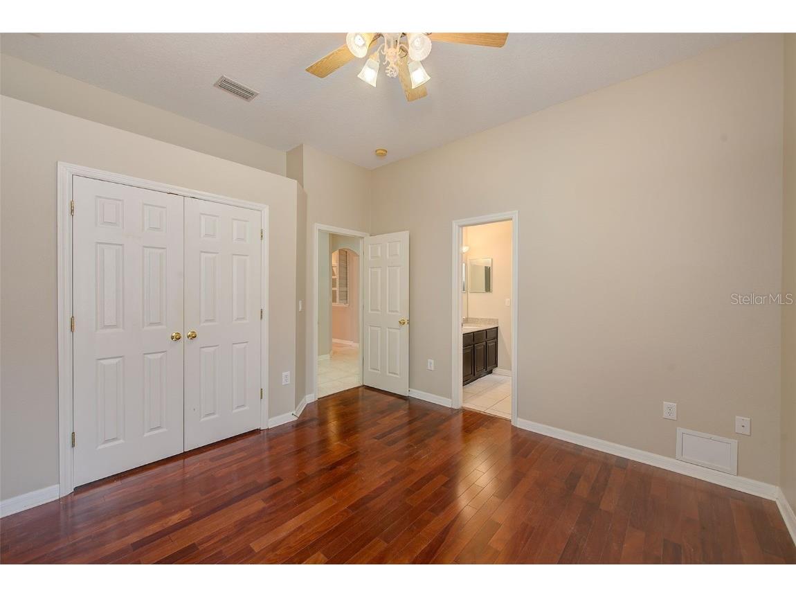 5516 Garden Arbor Drive Lutz FL 33558 TB8461544 image35