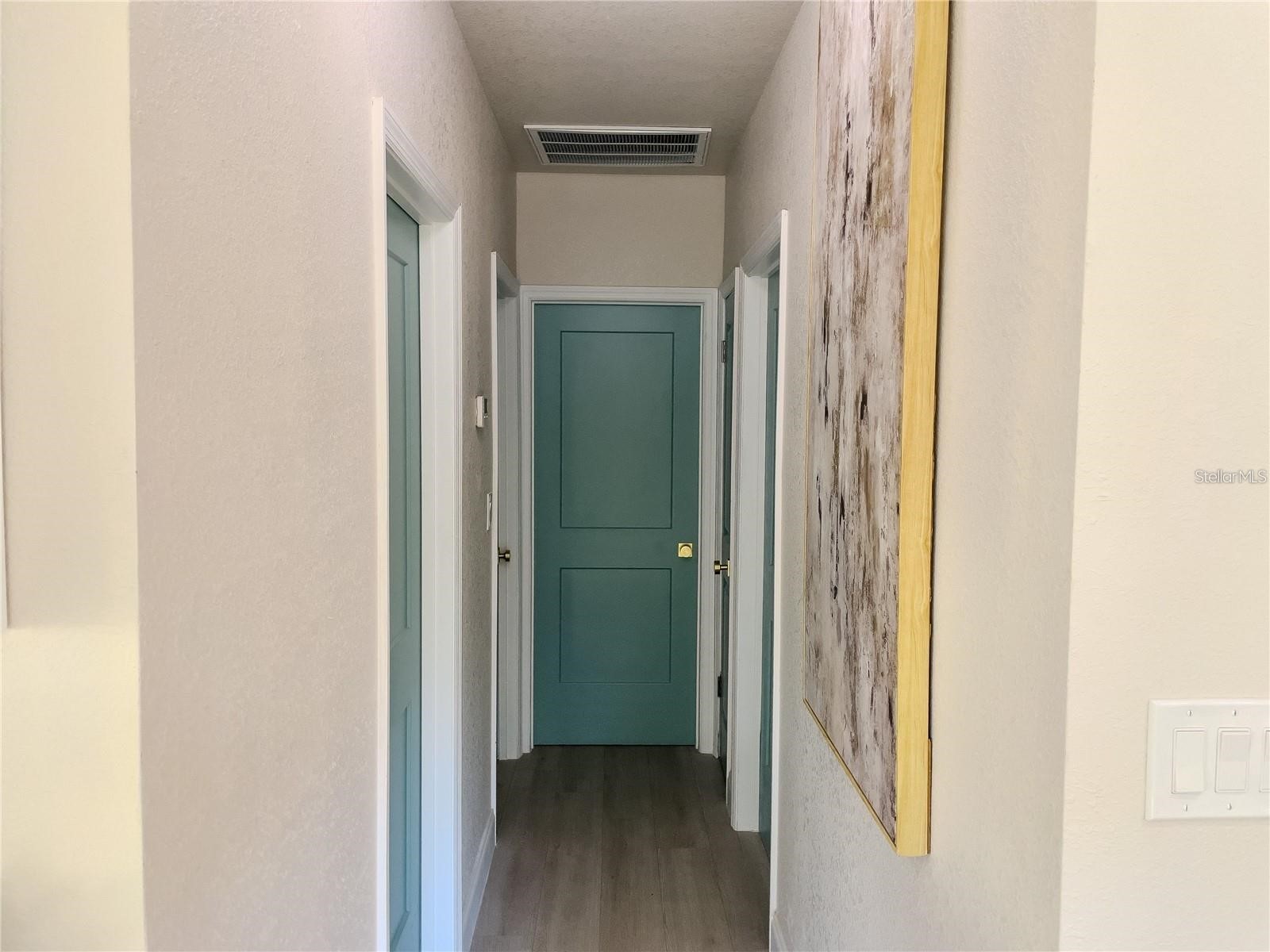 5516 Golden Drive Tampa FL 33634 TB8483102 image15