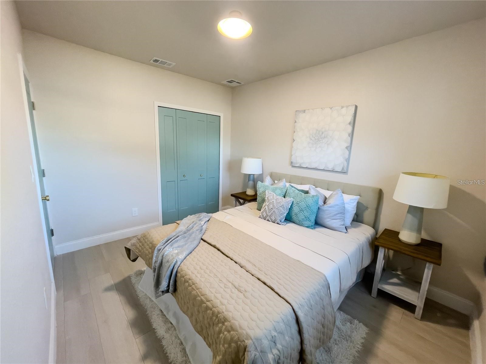 5516 Golden Drive Tampa FL 33634 TB8483102 image17