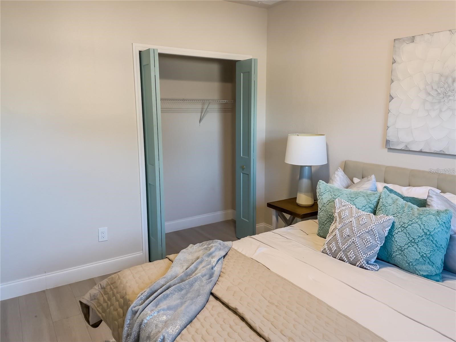 5516 Golden Drive Tampa FL 33634 TB8483102 image18