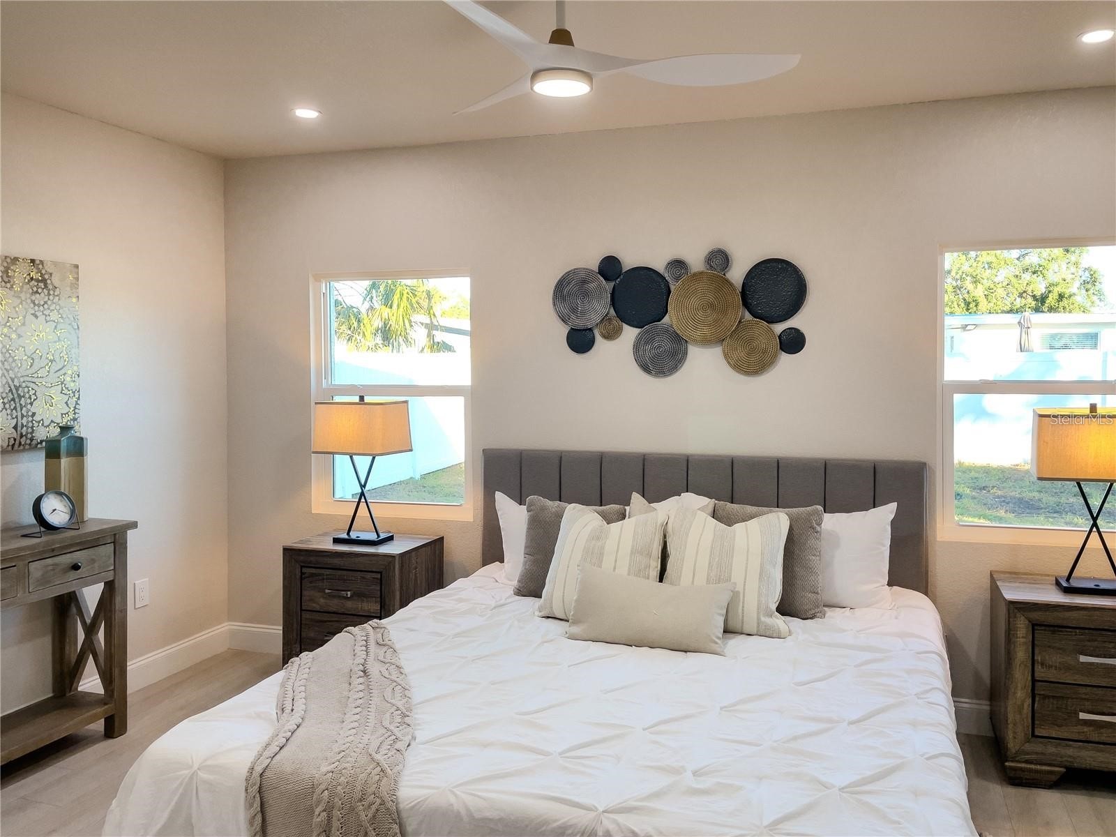 5516 Golden Drive Tampa FL 33634 TB8483102 image19