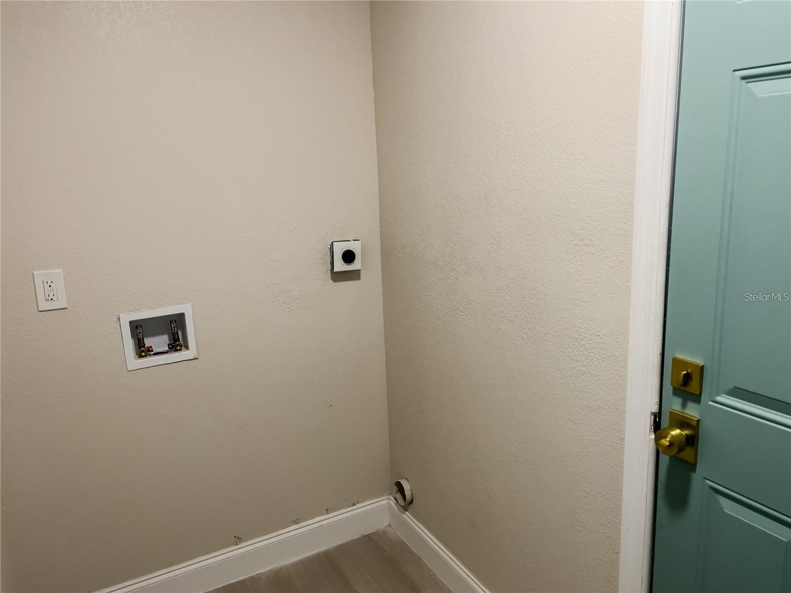 5516 Golden Drive Tampa FL 33634 TB8483102 image29