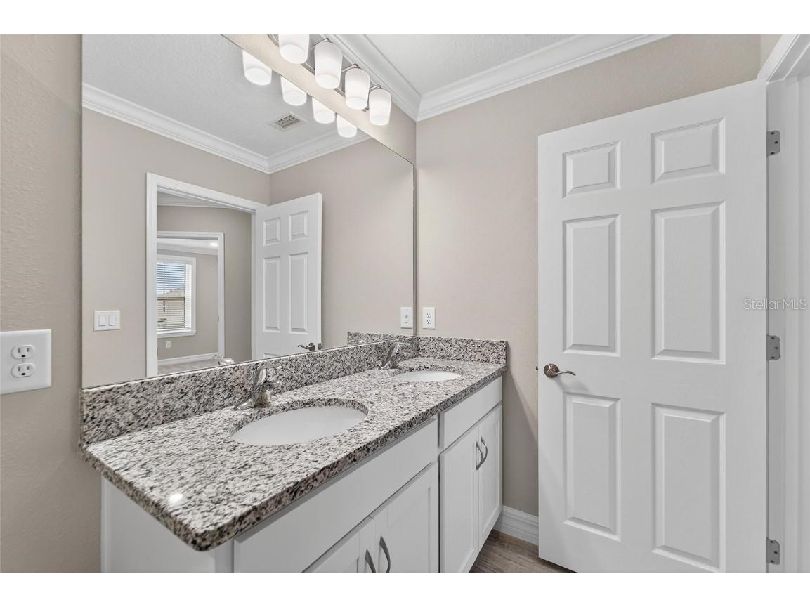 5516 Tripoli Drive Palmetto FL 34221 TB8437525 image32