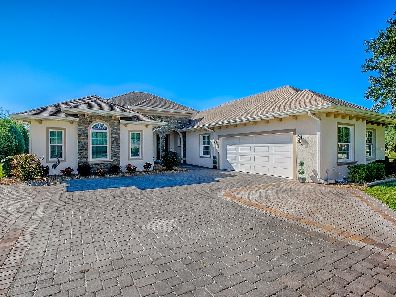 5517 Meadow Hill Loop Lady Lake FL 32159 G5111361 image1