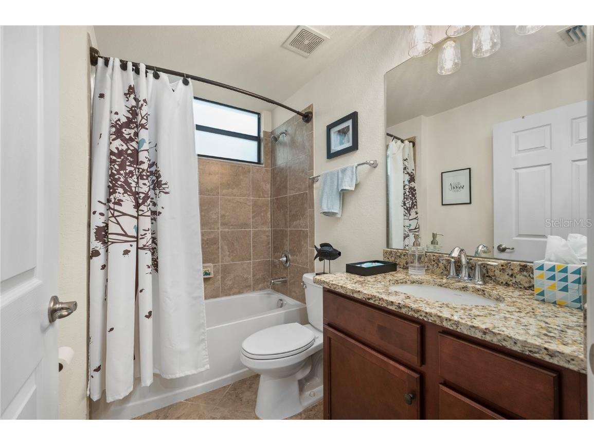 5517 Palmer Circle #106 Bradenton FL 34211 A4669167 image30