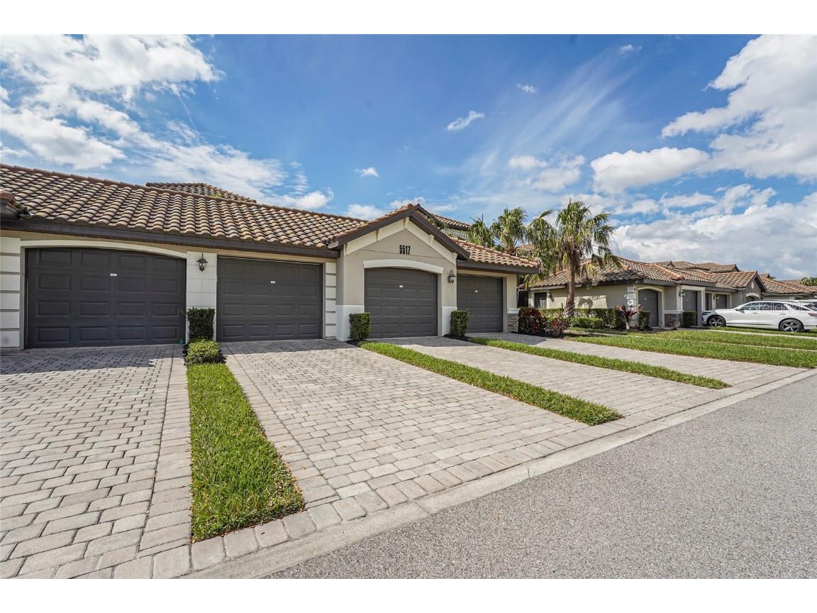 5517 Palmer Circle #203 Bradenton FL 34211 A4642457 image14
