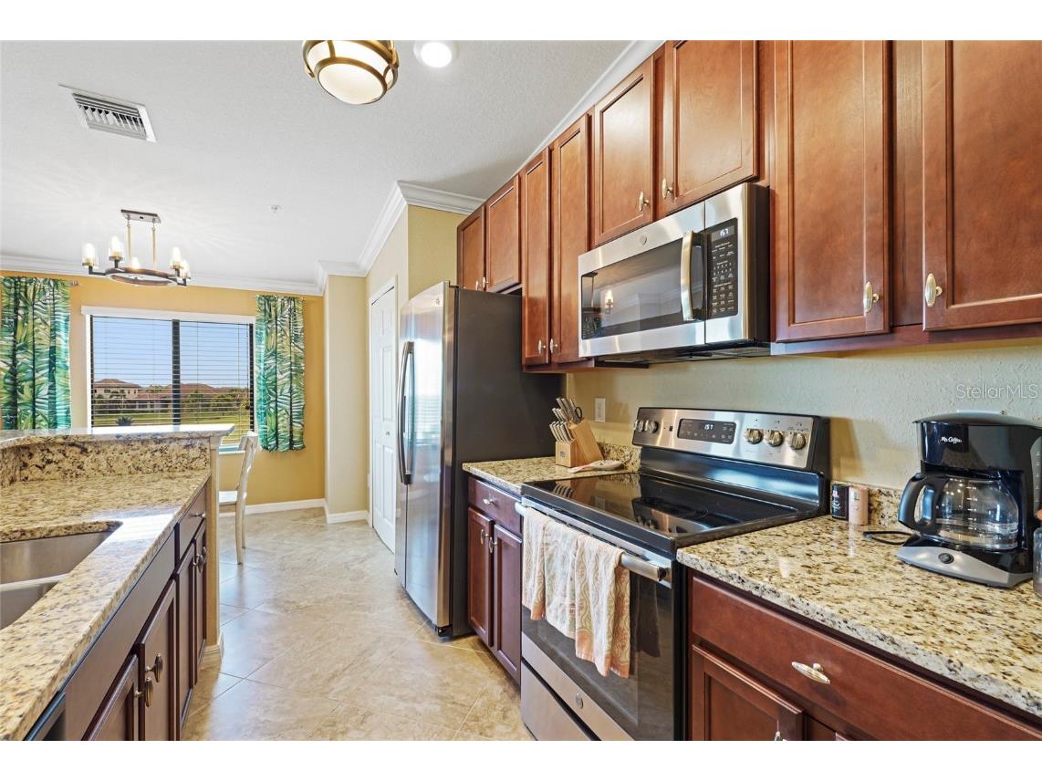 5517 Palmer Circle #203 Bradenton FL 34211 A4642457 image18