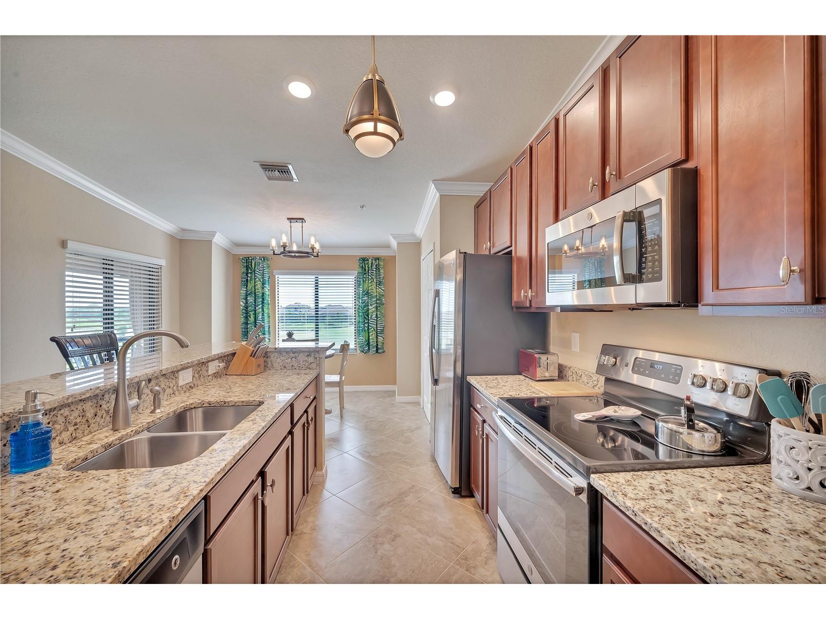 5517 Palmer Circle #203 Bradenton FL 34211 A4684339 image28