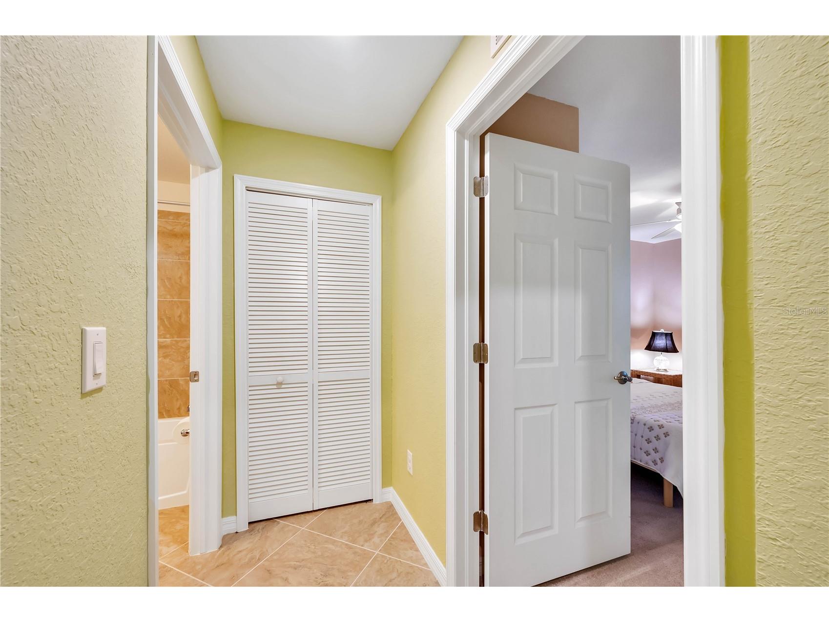 5517 Palmer Circle #203 Bradenton FL 34211 A4684339 image34