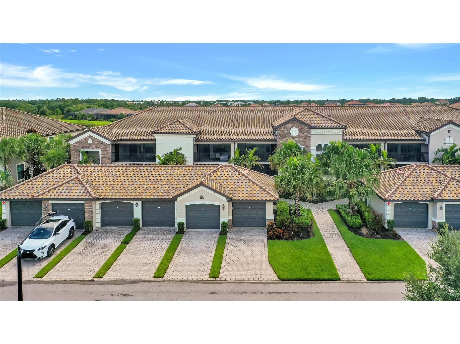 5517 Palmer Circle #203 Bradenton FL 34211 A4684339 image59