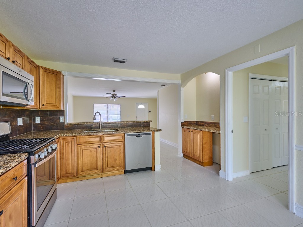 5517 Thurston Avenue Lake Worth FL 33463 O6357377 image13