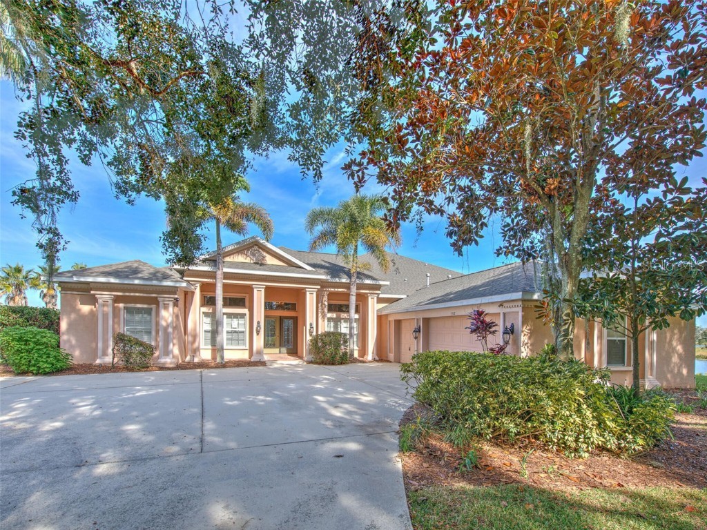 5517 Winding Brook Lane Valrico FL 33596 O6155405 image1