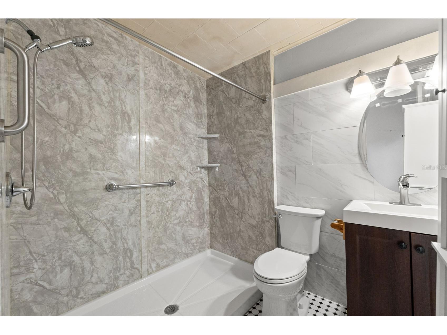 5518 11th Street Zephyrhills FL 33542 W7886214 image13