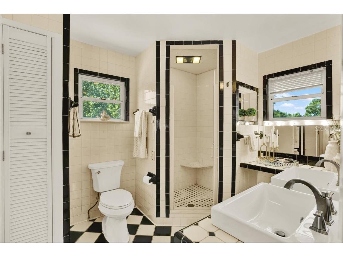 5518 18th Avenue S Gulfport FL 33707 TB8422862 image19