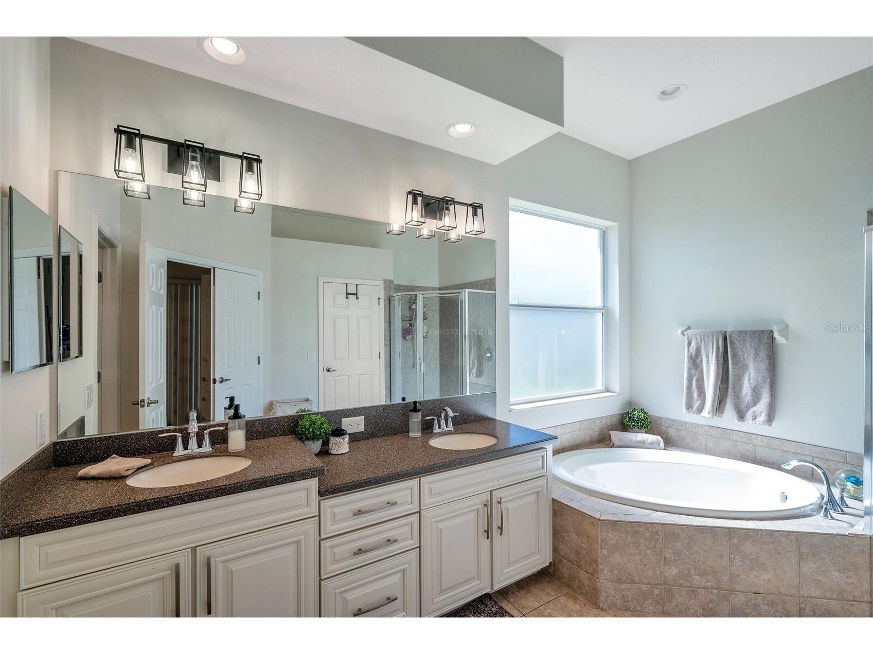 5518 72nd Terrace E Ellenton FL 34222 A4698368 image37