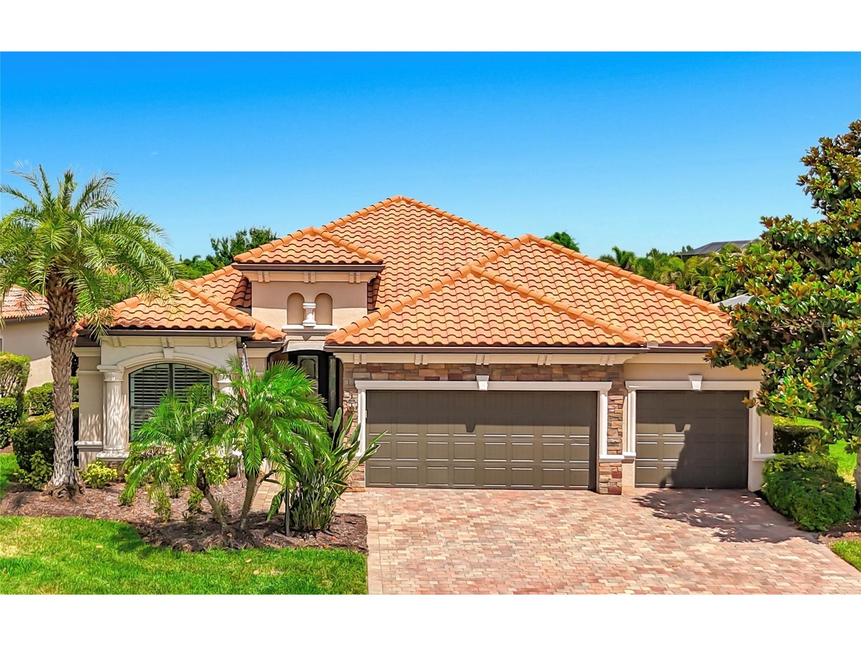 5518 Foxfire Run Bradenton FL 34211 A4693398 image1