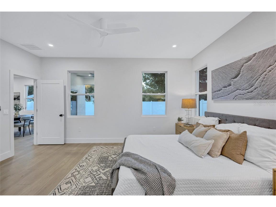 5518 Newton Avenue S Gulfport FL 33707 TB8366685 image25