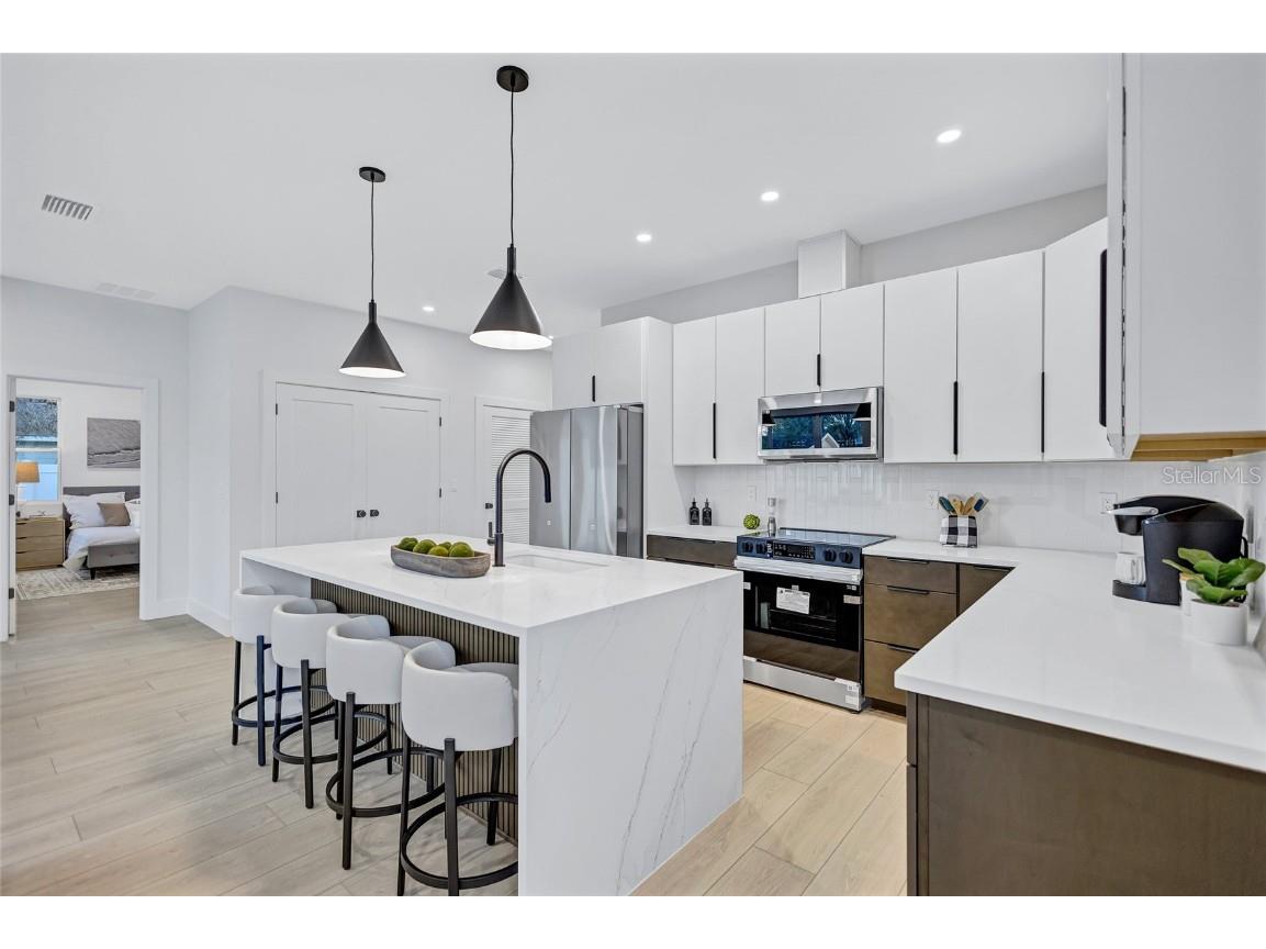 5518 Newton Avenue S Gulfport FL 33707 TB8366685 image7