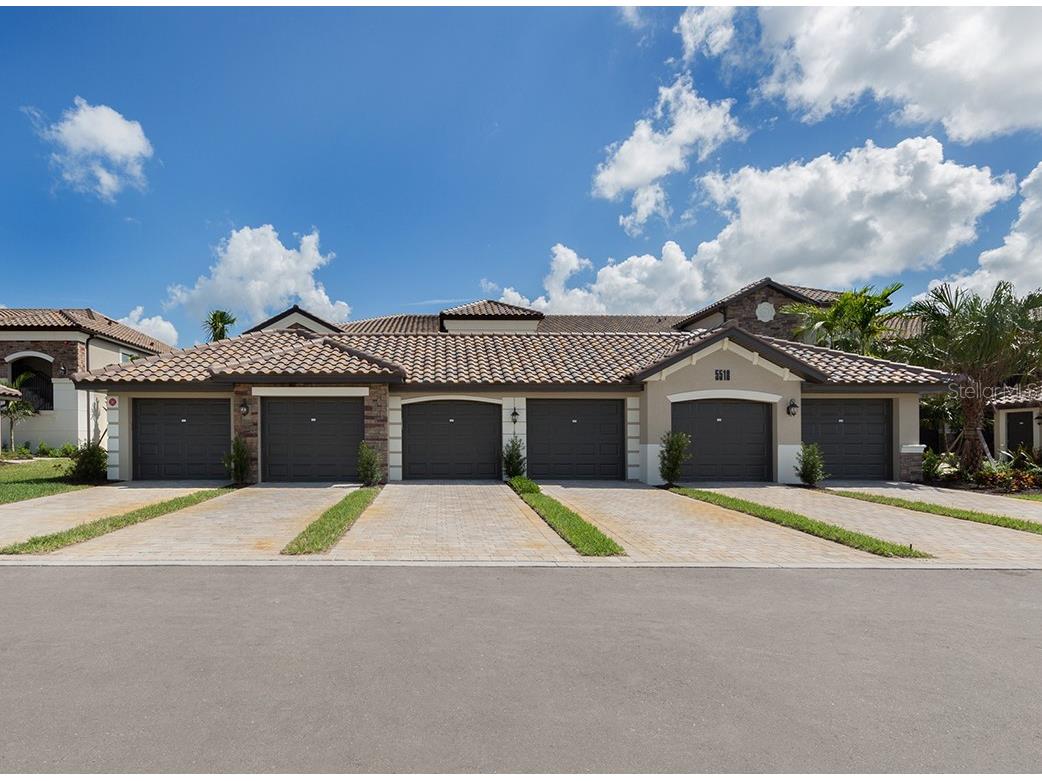 5518 Palmer Circle #102 Bradenton FL 34211 A4557054 image1