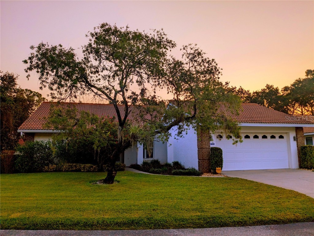 5519 Garden Lakes Majestic #18 Bradenton FL 34203 A4580952 image1