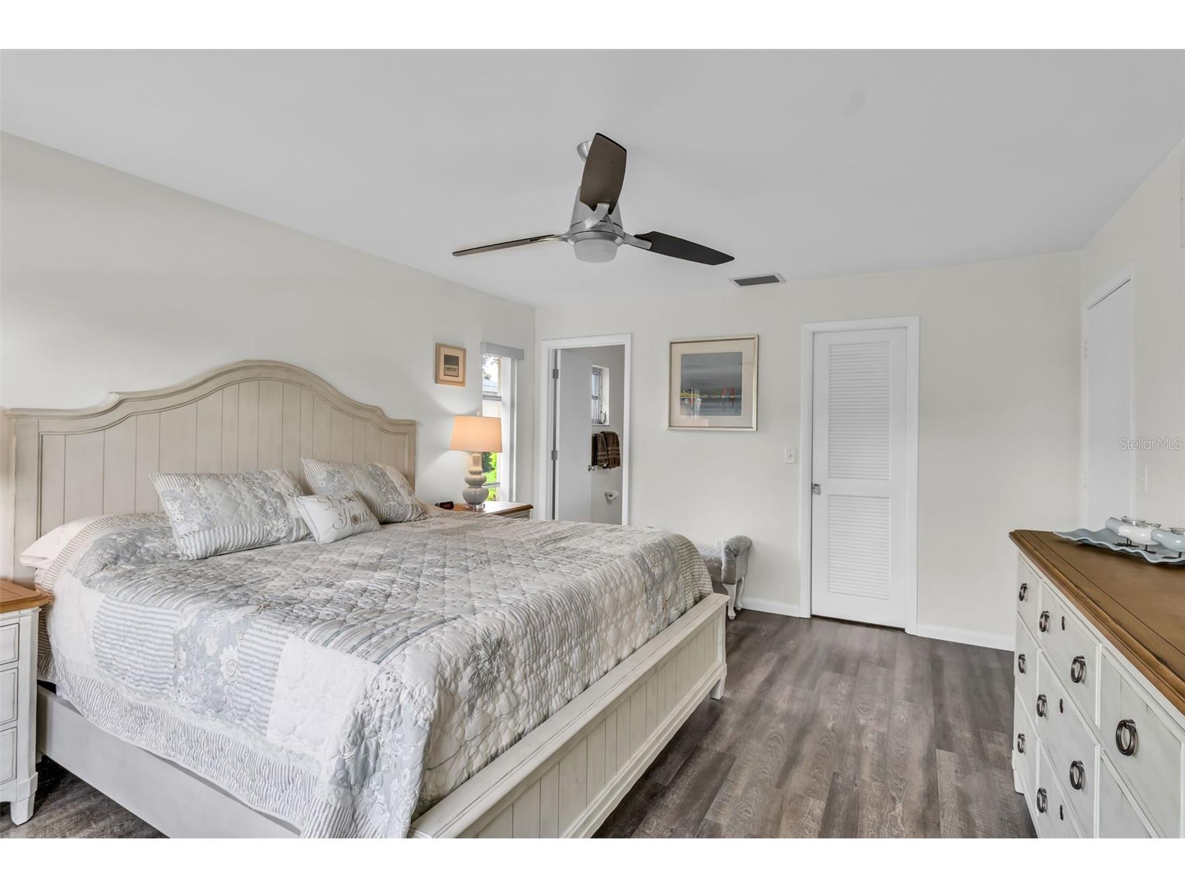 5519 Palm Aire Drive Sarasota FL 34243 A4686305 image24