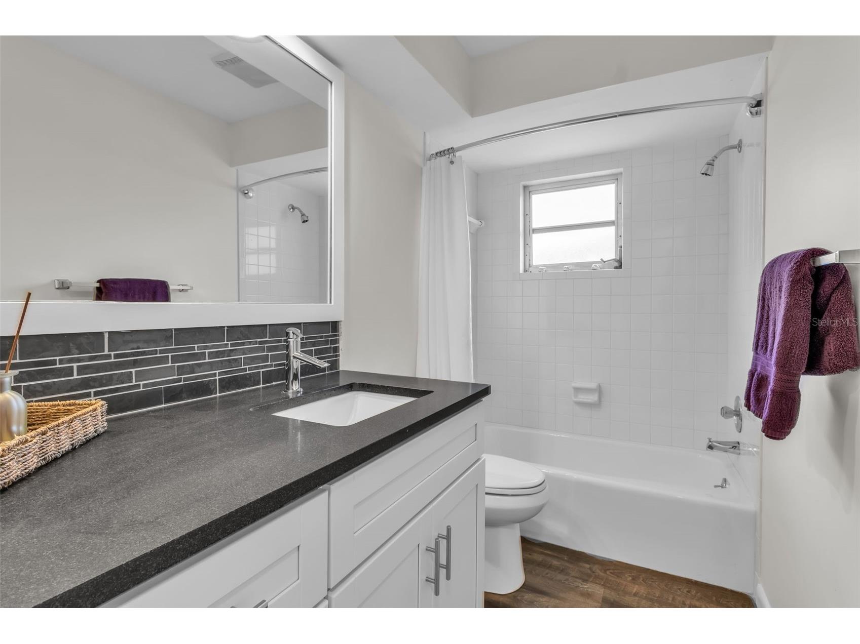 5519 Palm Aire Drive Sarasota FL 34243 A4686305 image37