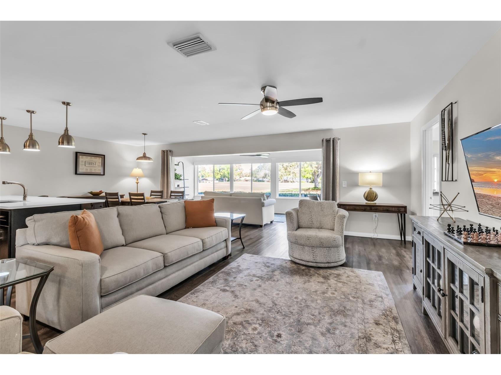 5519 Palm Aire Drive Sarasota FL 34243 A4686305 image7