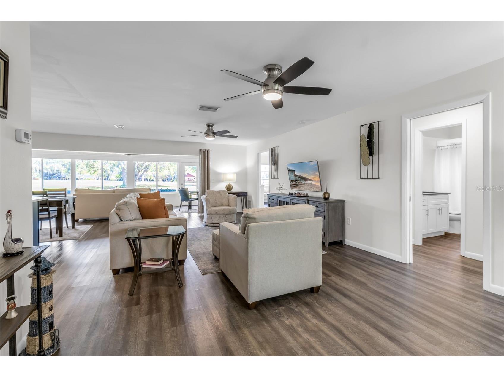 5519 Palm Aire Drive Sarasota FL 34243 A4686305 image8