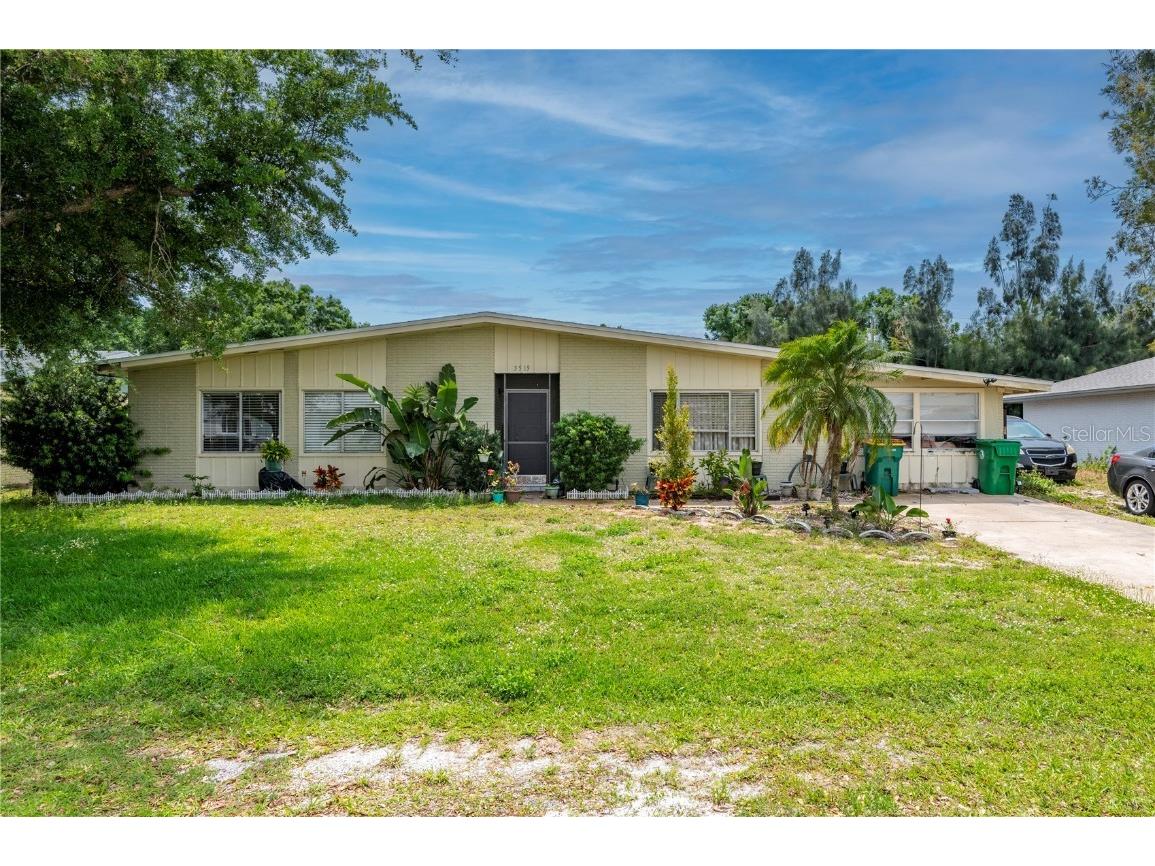 5519 Papaya Drive, Punta Gorda, FL, 33982 MLS C7490105 Edina Realty