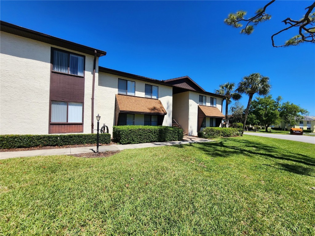 552 Fairways Drive #B Ocala FL 34472 OM664337 image1