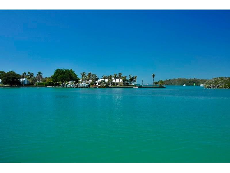 552 Juan Anasco Drive Longboat Key FL 34228 A4642654 image45