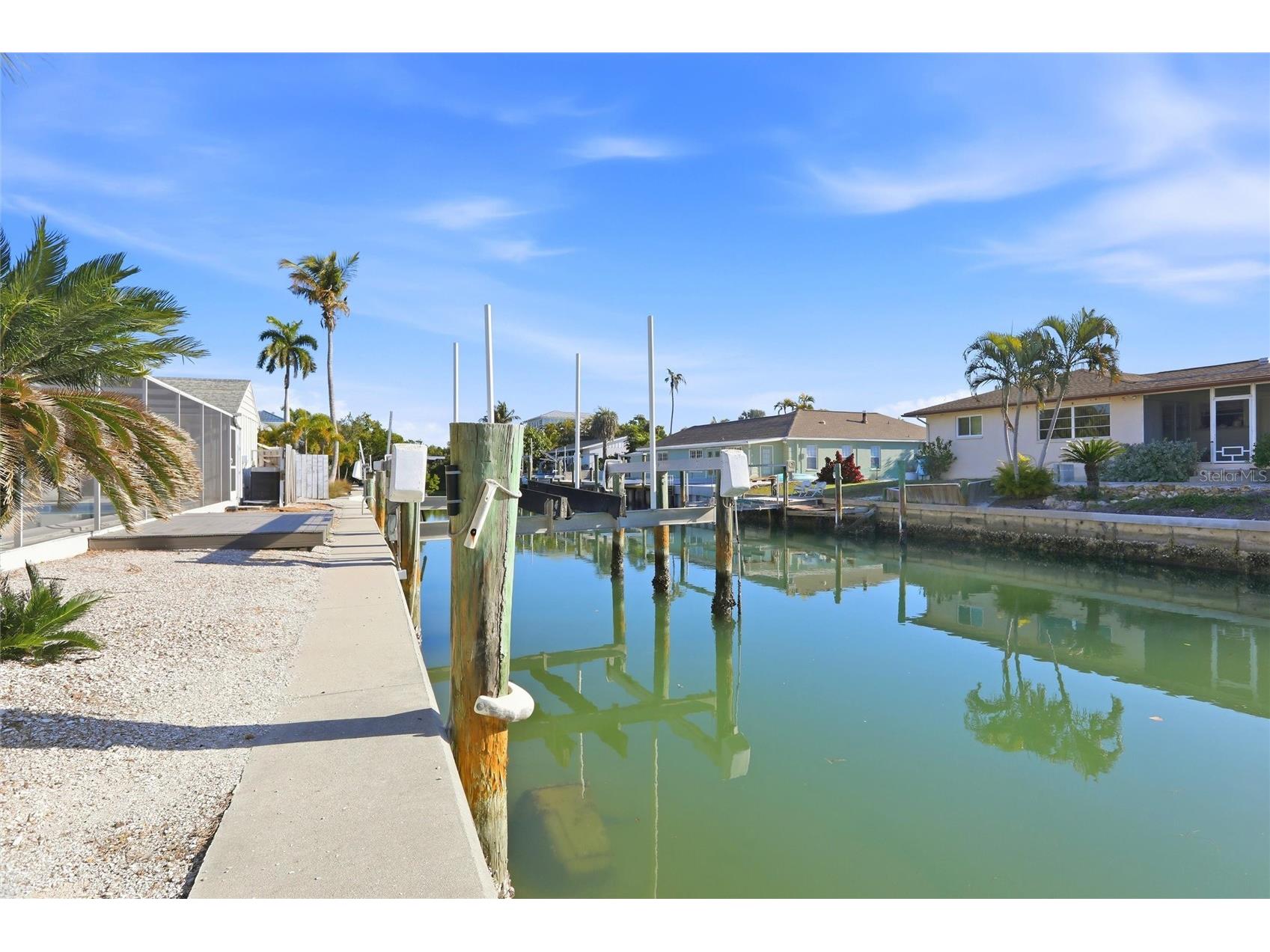 552 Juan Anasco Drive Longboat Key FL 34228 A4680786 image6