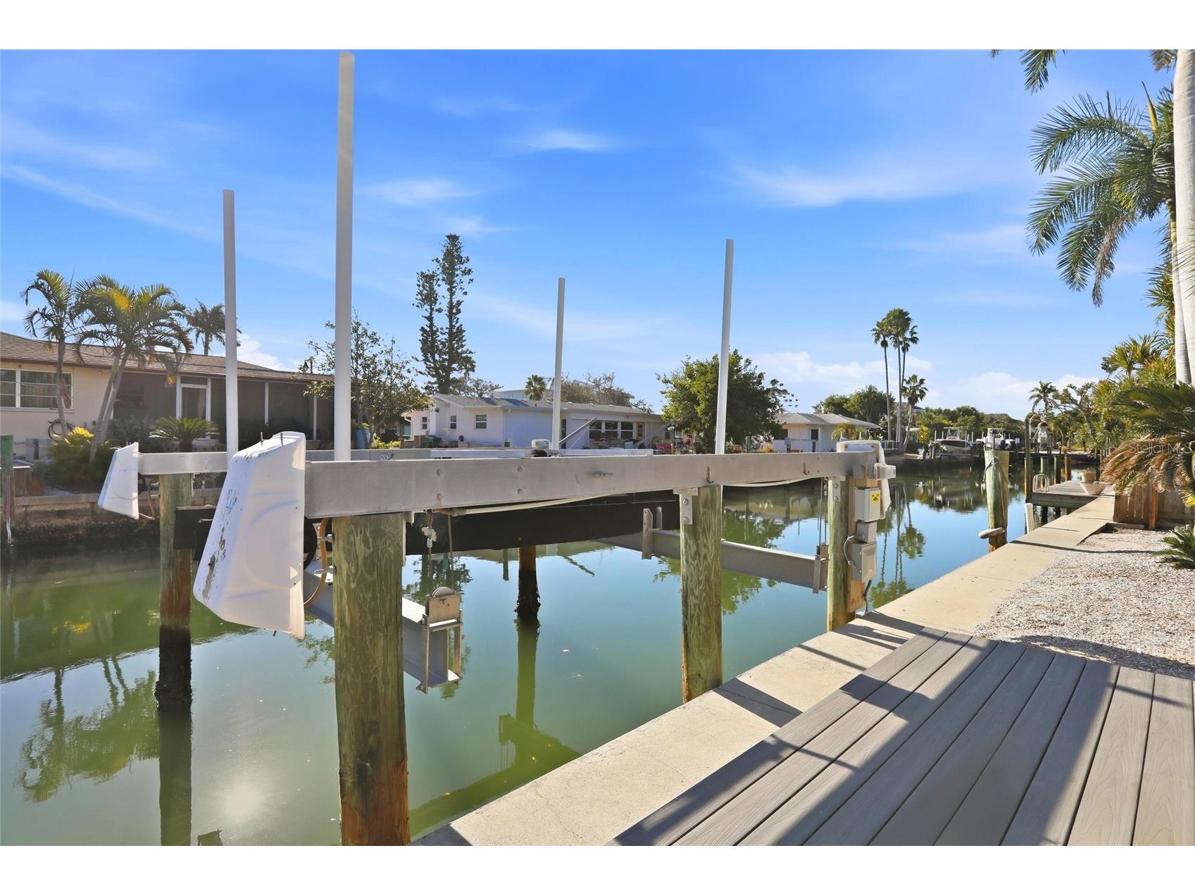 552 Juan Anasco Drive Longboat Key FL 34228 A4680786 image7