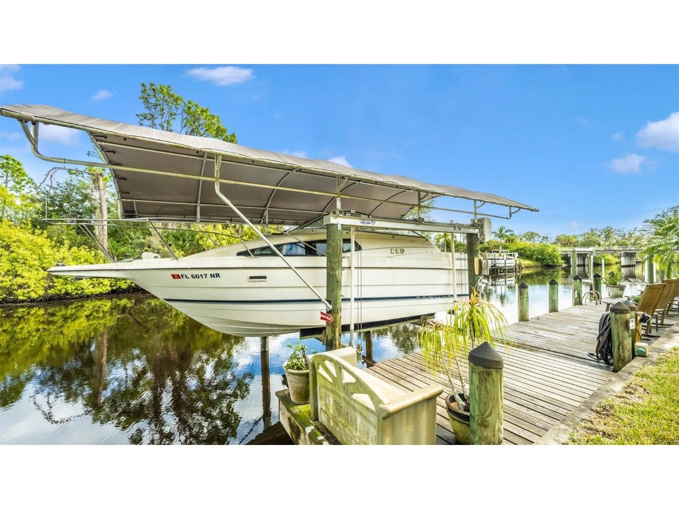 552 Mccabe Street Port Charlotte FL 33953 - APOLLO WATERWAY C7518551 image14