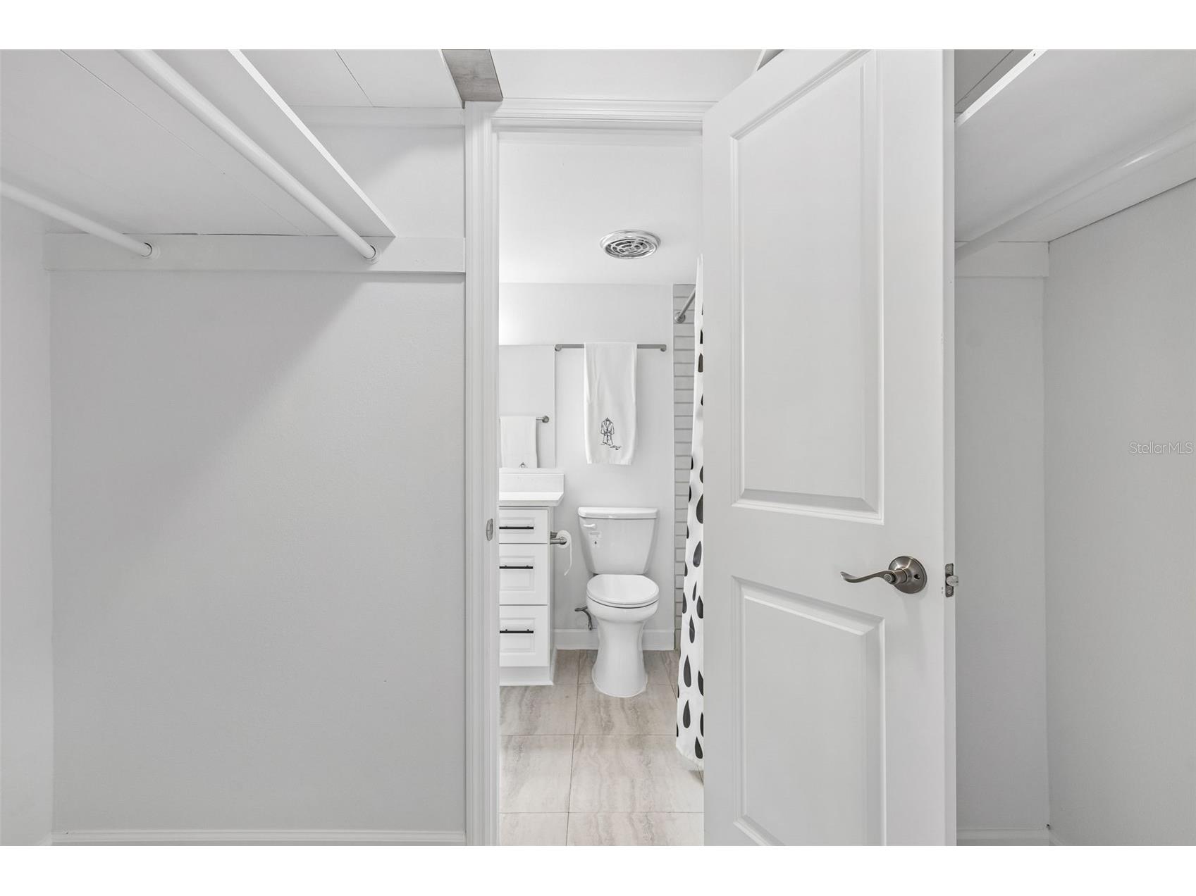 552 Plaza Seville Court #97 Treasure Island FL 33706 TB8517350 image17