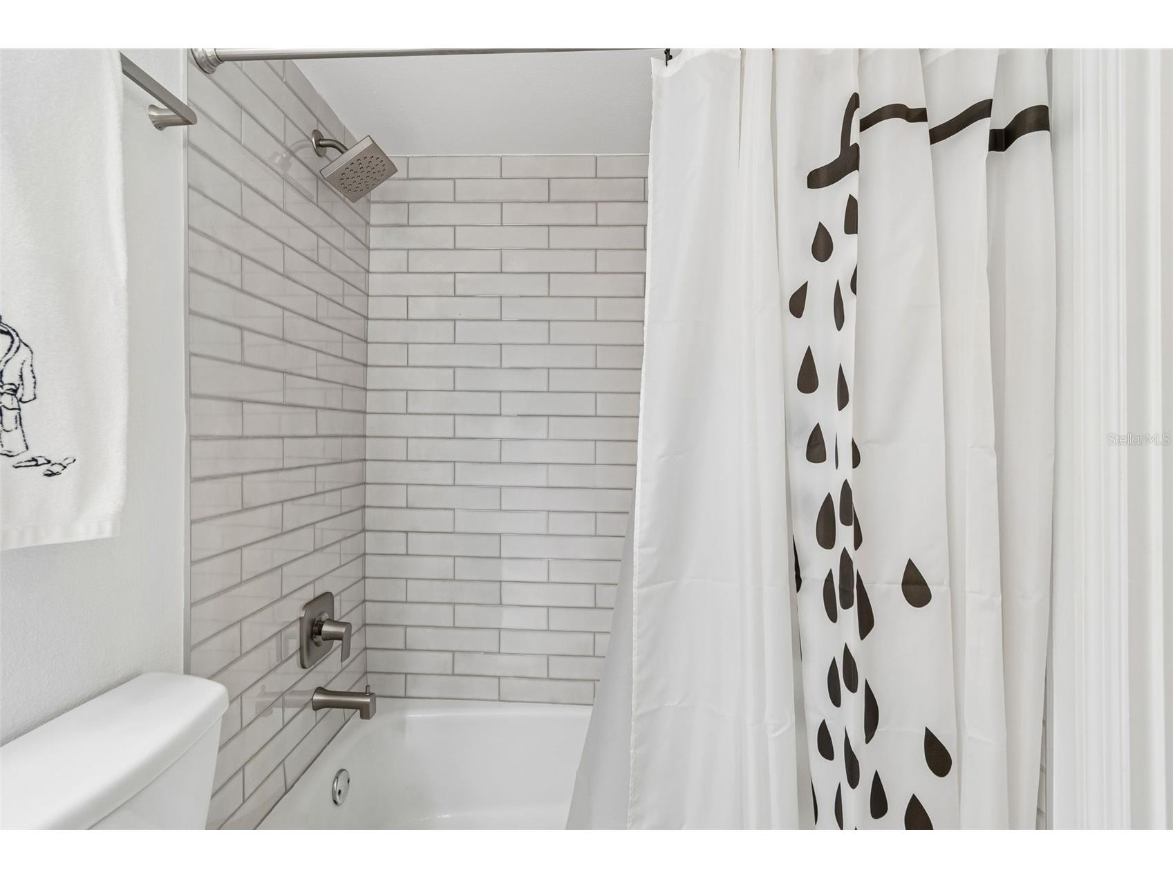 552 Plaza Seville Court #97 Treasure Island FL 33706 TB8517350 image19