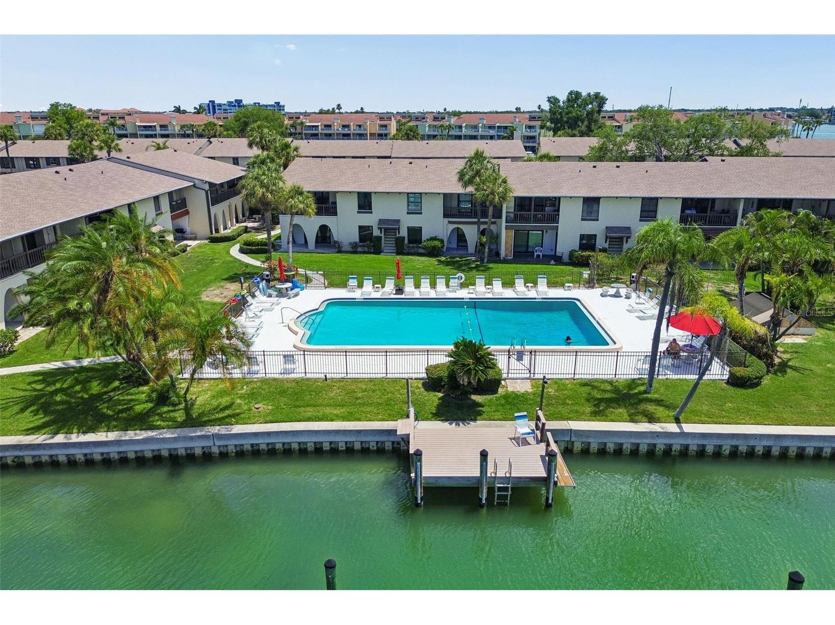 552 Plaza Seville Court #97 Treasure Island FL 33706 TB8517350 image37
