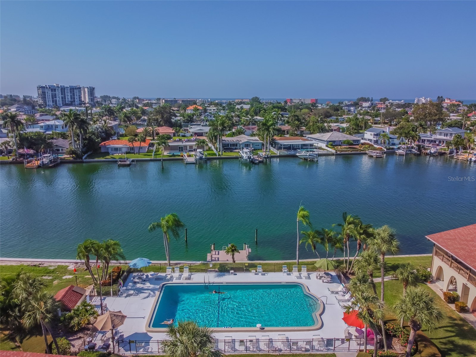 552 Plaza Seville Court #97 Treasure Island FL 33706 TB8517350 image41