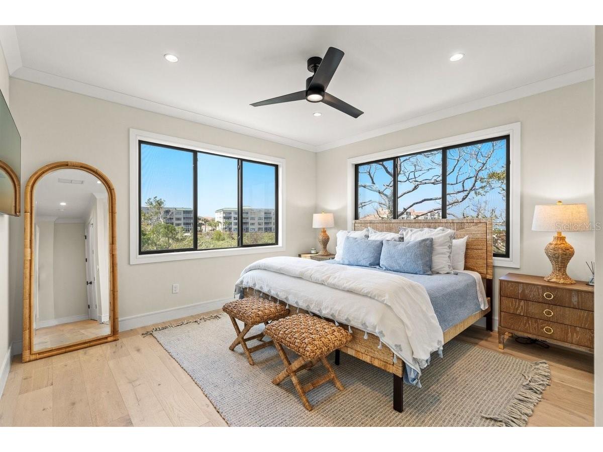 552 S Peninsula Avenue New Smyrna Beach FL 32169 NS1087459 image30