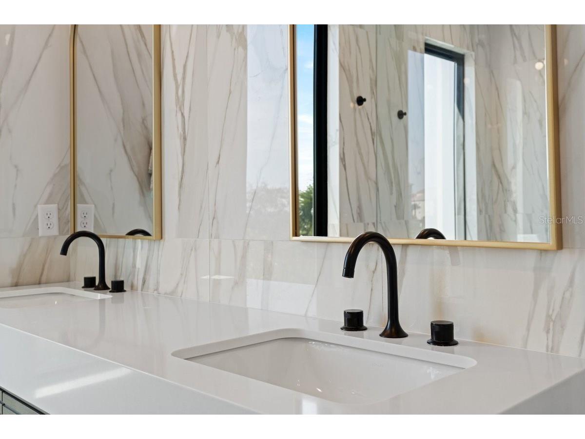 552 S Peninsula Avenue New Smyrna Beach FL 32169 NS1087459 image37